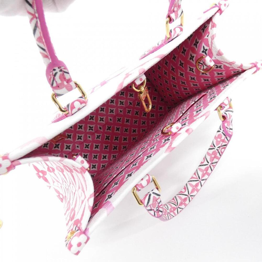 Louis Vuitton Monogram Flower Tile (LV by the Pool) OnTheGo PM M22976 Handbag - Picture 8 of 9